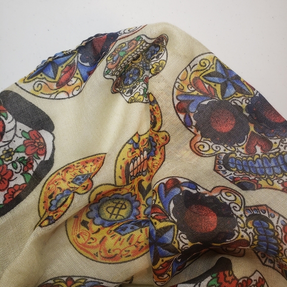 Various Infinity Scarves - Picture 9 of 13